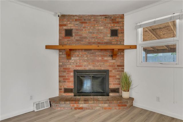 1339 Ward Parkway, Topeka, KS 66604