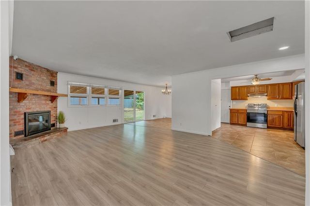 1339 Ward Parkway, Topeka, KS 66604