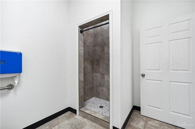 2308 E 1st Street 3-5, Mission, TX 78572