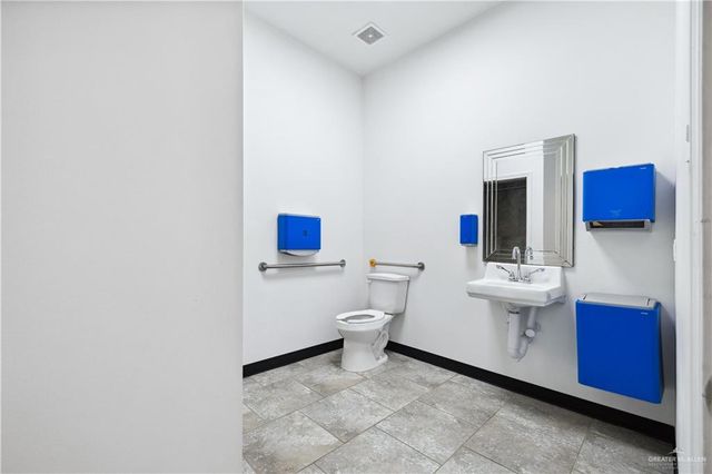 2308 E 1st Street 3-5, Mission, TX 78572