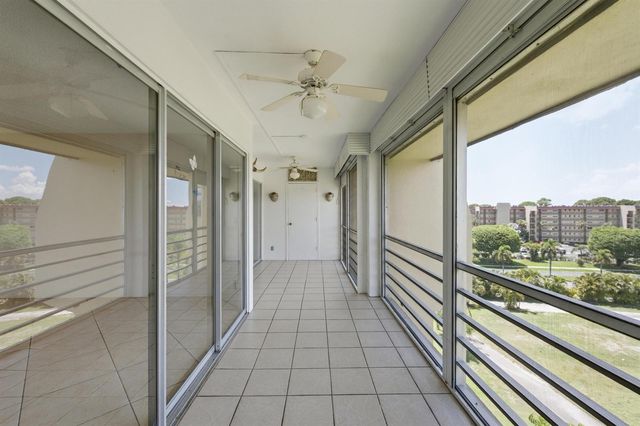 3836 Via Poinciana 603, Lake Worth, FL 33467