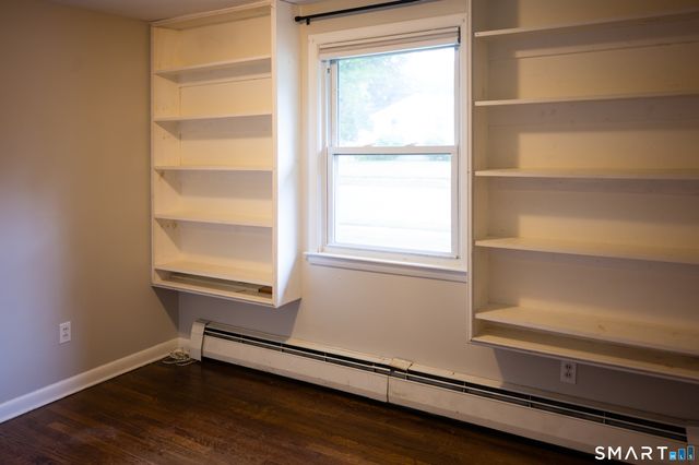78 Lane Street, Hamden, CT 06514