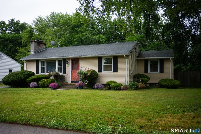 78 Lane Street, Hamden, CT 06514