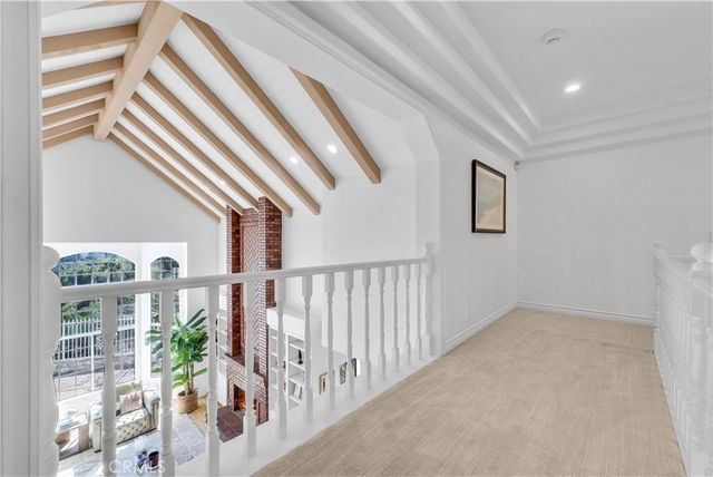 102 Mill Run, Monrovia, CA 91016