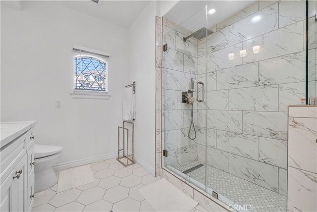 102 Mill Run, Monrovia, CA 91016