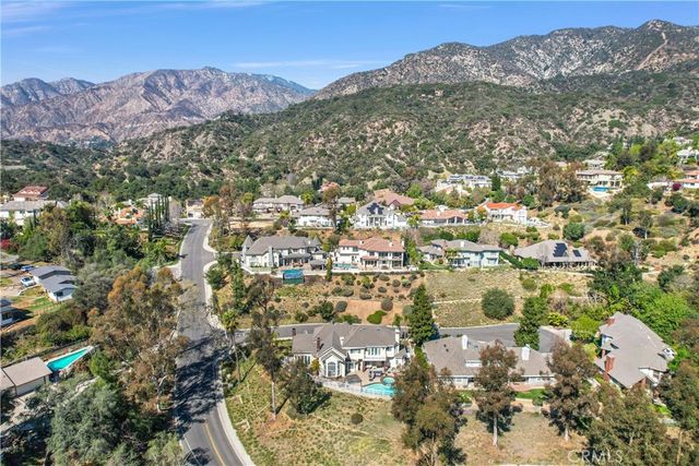 102 Mill Run, Monrovia, CA 91016