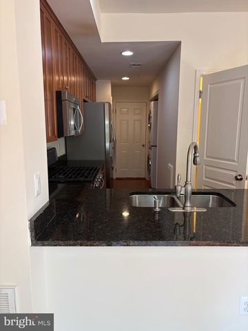 12757 LOTTE DR, Woodbridge, VA 22192