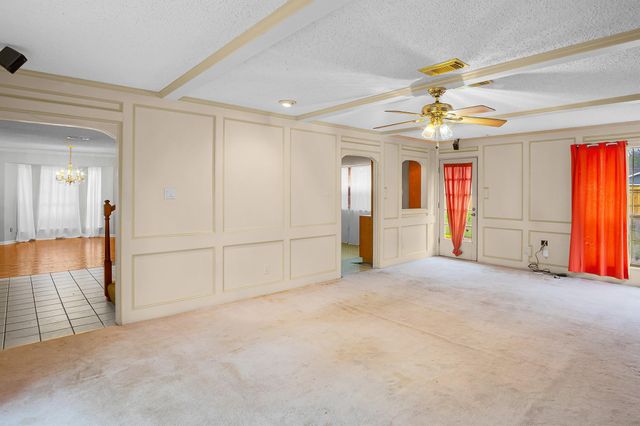 1119 Trowbridge Drive, Houston, TX 77062