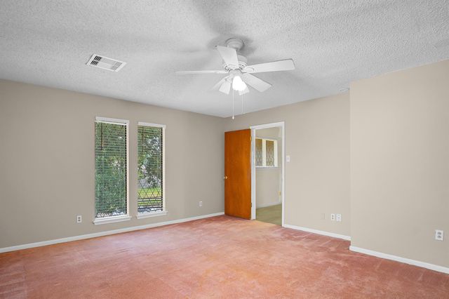 1119 Trowbridge Drive, Houston, TX 77062