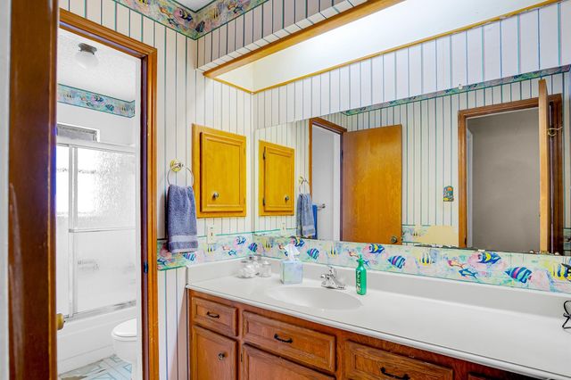 1119 Trowbridge Drive, Houston, TX 77062