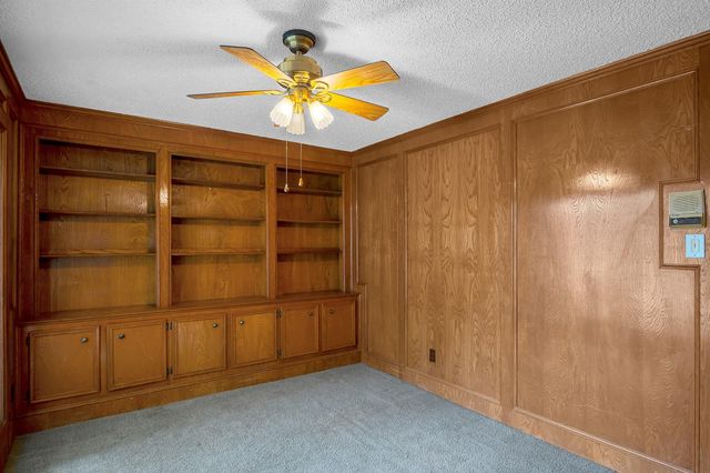 1119 Trowbridge Drive, Houston, TX 77062