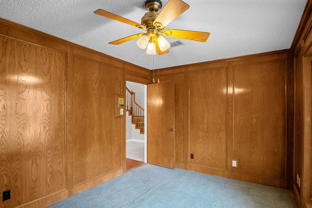 1119 Trowbridge Drive, Houston, TX 77062