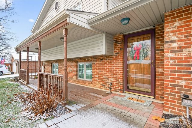 7567 Roselake Drive, Dayton, OH 45414