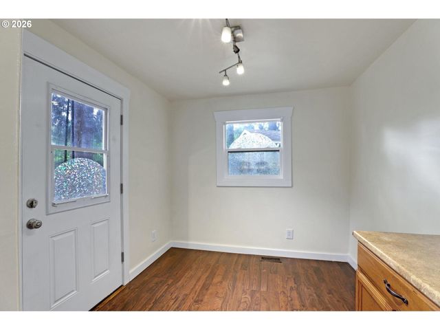 4438 Ne 90TH Ave, Portland, OR 97220