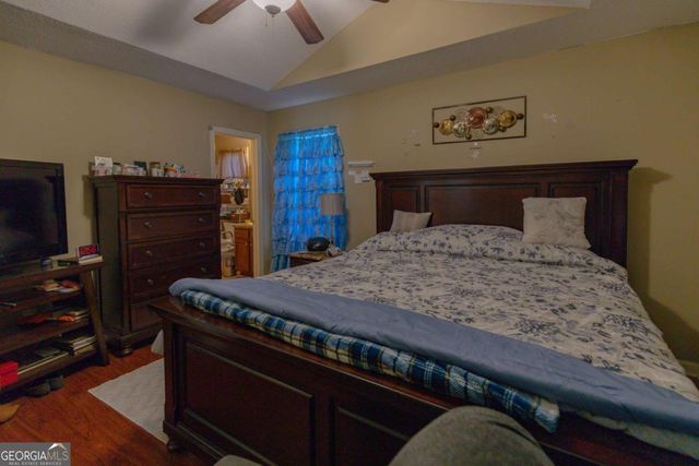 16 Huntcliff Drive, Cartersville, GA 30121