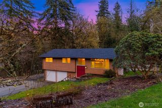 3915 38th Avenue NW, Gig Harbor, WA 98335