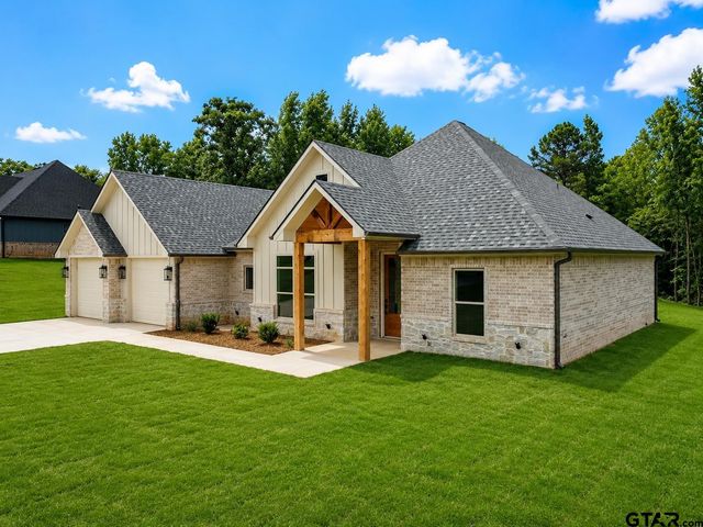 19421 Cedarpark Pl, Lindale, TX 75771