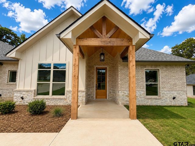19421 Cedarpark Pl, Lindale, TX 75771