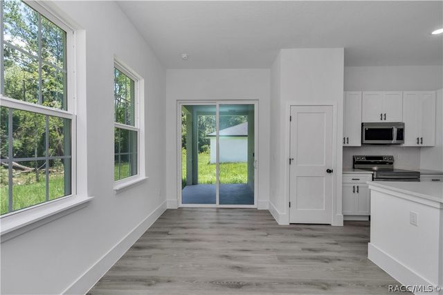 219 E Caldwell Drive, Dunnellon, FL 34434