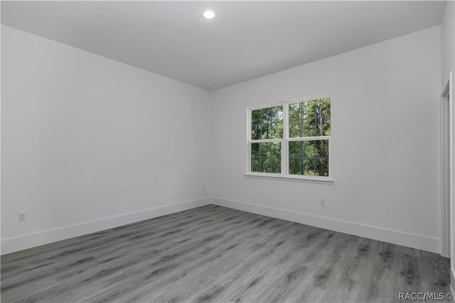219 E Caldwell Drive, Dunnellon, FL 34434