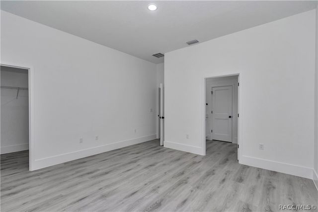 219 E Caldwell Drive, Dunnellon, FL 34434