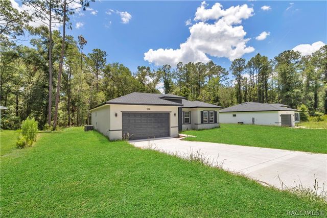 219 E Caldwell Drive, Dunnellon, FL 34434