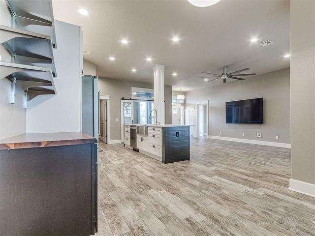 2312 NE 4th Street, Moore, OK 73160