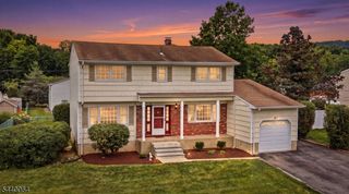 13 Ledgewood Rd, Mount Olive Twp., NJ 07836