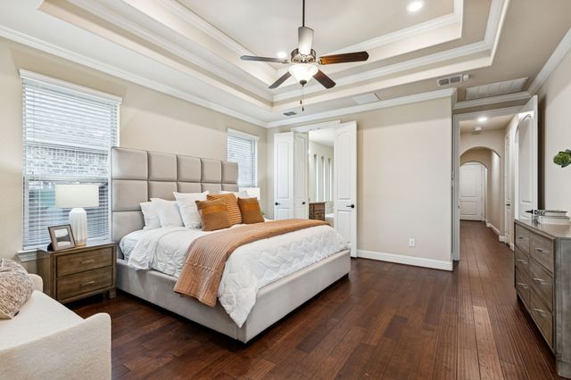 2813 Macquarie Street, Roanoke, TX 76262