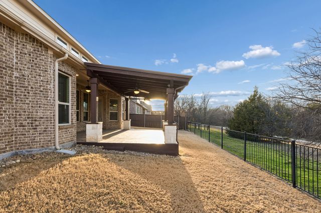 2813 Macquarie Street, Roanoke, TX 76262