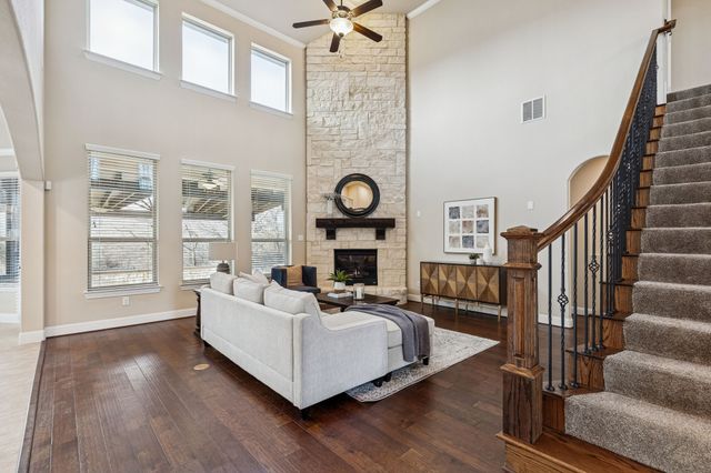 2813 Macquarie Street, Roanoke, TX 76262