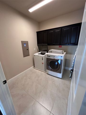 1735 Wittington Place 1406, Farmers Branch, TX 75234