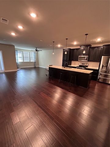 1735 Wittington Place 1406, Farmers Branch, TX 75234