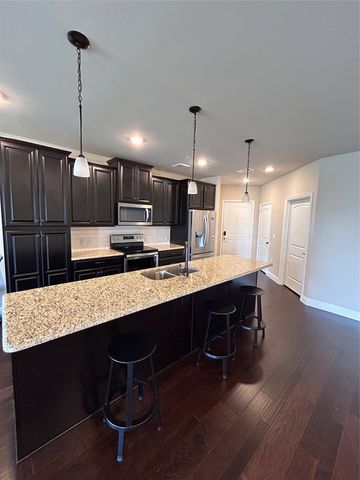 1735 Wittington Place 1406, Farmers Branch, TX 75234