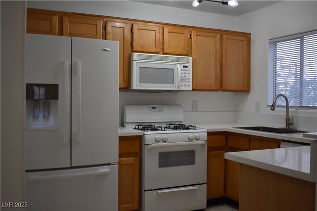 4555 SAHARA Avenue 106, Las Vegas, NV 89104