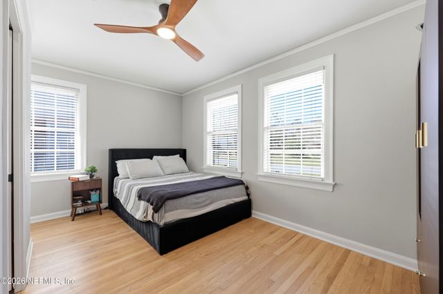 813 OLD HICKORY Road, Jacksonville, FL 32207