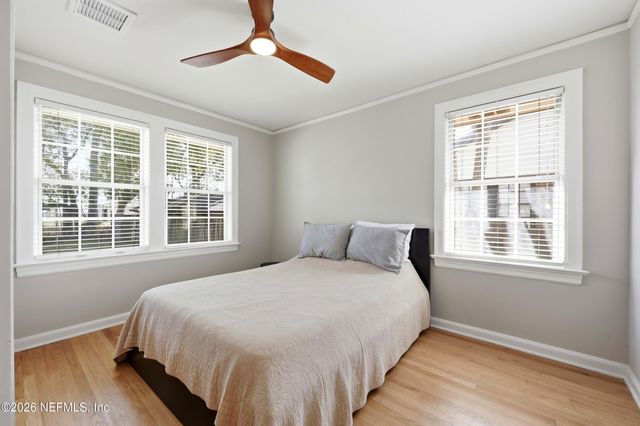 813 OLD HICKORY Road, Jacksonville, FL 32207