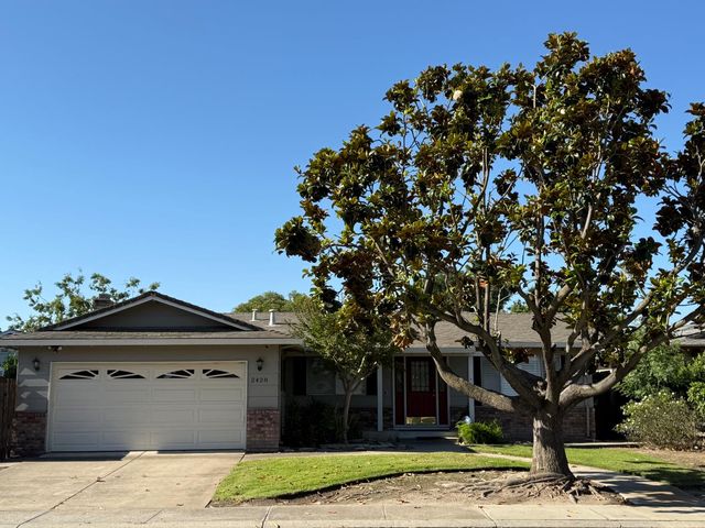 2428 Stanfield Dr, Stockton, CA 95209