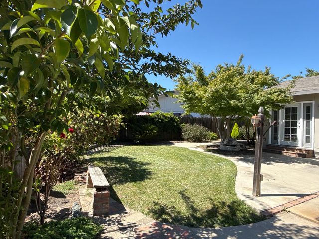 2428 Stanfield Dr, Stockton, CA 95209