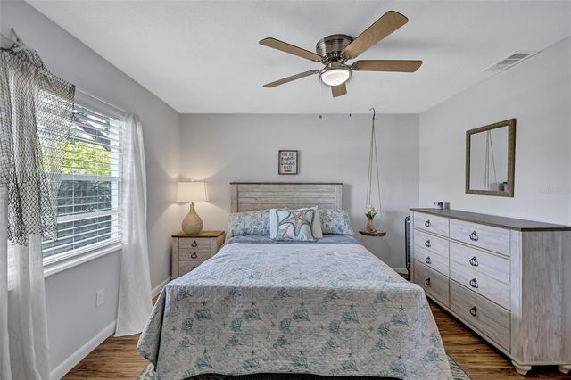 504 7TH STREET SE, Largo, FL 33771