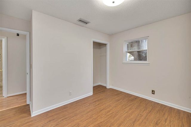 239 Broadway Street, St Simons Island, GA 31522