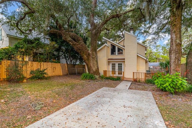 239 Broadway Street, St Simons Island, GA 31522