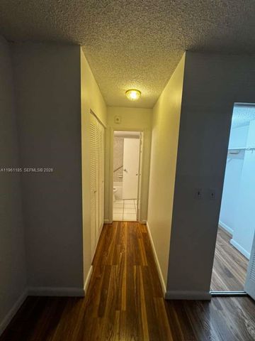 16465 NE 22nd Ave 618, North Miami Beach, FL 33160