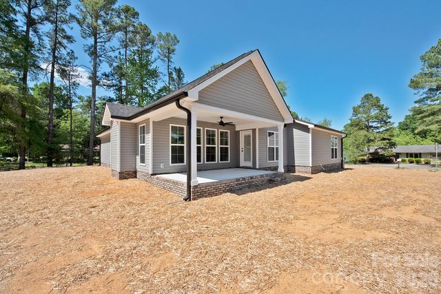 586 Wilhelm Place NE, Concord, NC 28025