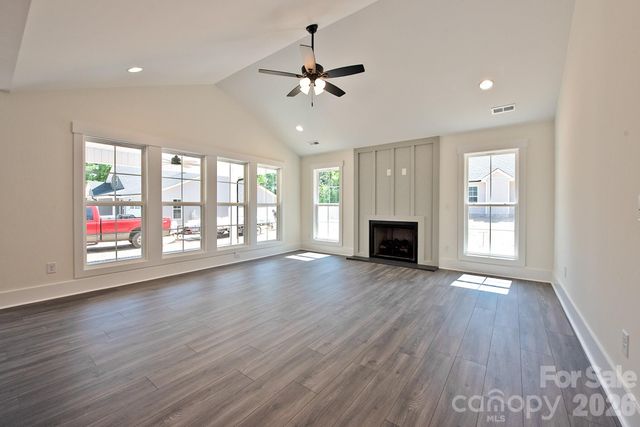 586 Wilhelm Place NE, Concord, NC 28025