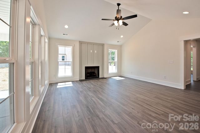 586 Wilhelm Place NE, Concord, NC 28025