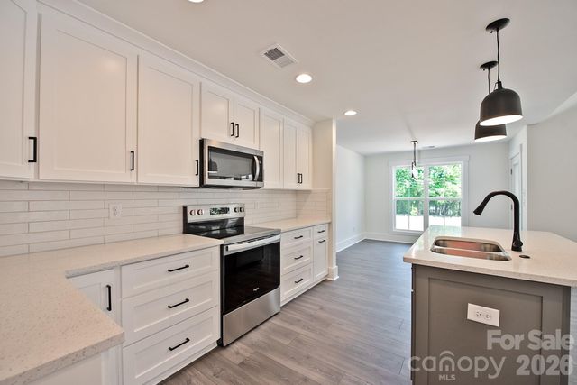 586 Wilhelm Place NE, Concord, NC 28025