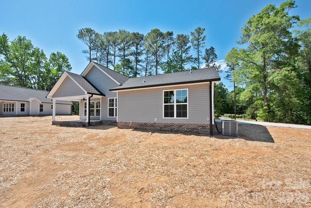 586 Wilhelm Place NE, Concord, NC 28025