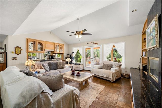 6645 Blackhawk Ln, Foresthill, CA 95631