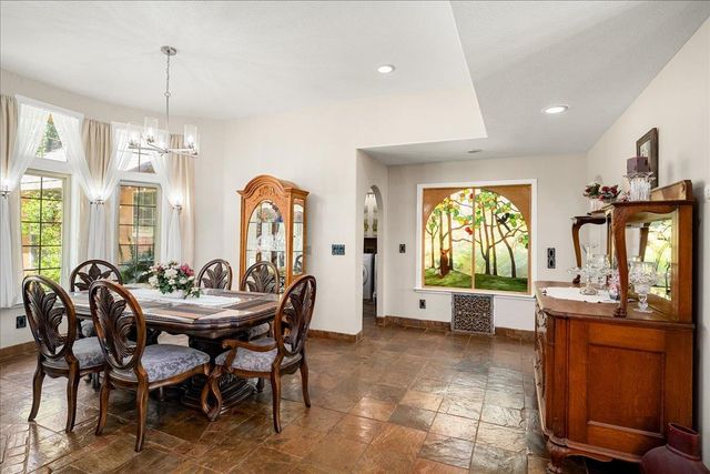 6645 Blackhawk Ln, Foresthill, CA 95631